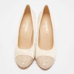 Pre Owned Chanel Beige Satin Pearl Embellished CC Cap Toe Pumps Size 40