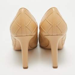 Pre Owned Chanel Beige/Black Quilted Leather and Canvas Cap Toe CC Pumps Size 40.5