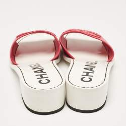 Chanel Pink Leather CC Slide Sandals Size 39.5