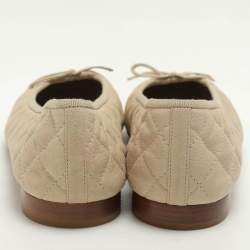 Pre Owned Chanel Beige/Yellow Quilted Leather and Patent Leather CC Ballet Flats Size 40.5