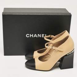 Pre Owned Chanel Beige/Black Leather Cap Toe Mary Jane Pumps Size 36