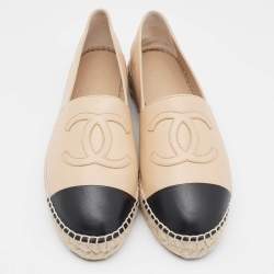 Pre Owned Chanel Beige/Black Leather CC Cap Toe Espadrille Flats Size 39