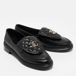 Pre Owned Chanel Black Quilted Leather CC Turnlock Loafers Size 39.5