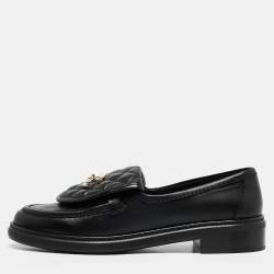 Pre Owned Chanel Black Quilted Leather CC Turnlock Loafers Size 39.5