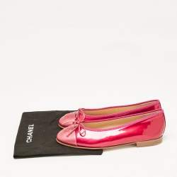 Pre Owned Chanel Purple Patent Leather CC Ballet Flats Size 35.5
