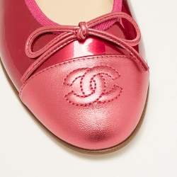 Pre Owned Chanel Purple Patent Leather CC Ballet Flats Size 35.5