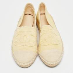 Pre Owned Chanel Yellow/Beige Canvas CC Cap Toe Espadrille Flats Size 37