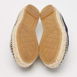 Pre Owned Chanel Navy Blue/Black Leather and Tweed CC Espadrille Flats Size 36