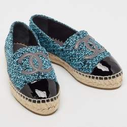 Pre Owned Chanel Blue/Black Tweed and Patent Leather CC Cap Toe Espadrille Flats Size 37