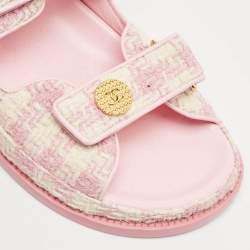 مملوكة مسبقًا Chanel Cream/Pink Tweed Fabric Dad Sandals Size 40