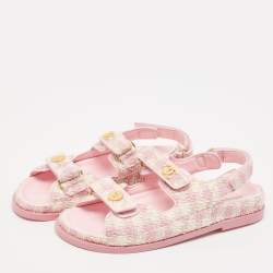 مملوكة مسبقًا Chanel Cream/Pink Tweed Fabric Dad Sandals Size 40