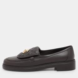 Pre Owned Chanel Etoupe Grey Quilted Leather CC Turnlock Loafers Size 39