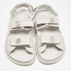 Pre Owned Chanel Grey Leather CC Logo Dad Flat Sandals Size 40