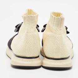مملوكة مسبقًا Chanel Cream/Black Knit Fabric Camelia Sneakers Size 39.5 