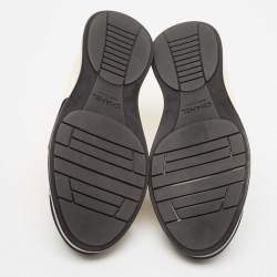 مملوكة مسبقًا Chanel Cream/Black Knit Fabric Camelia Sneakers Size 39.5 