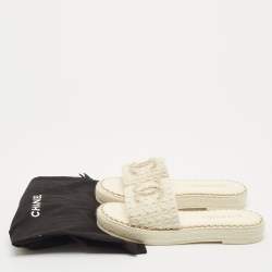 مملوكة مسبقًا Chanel White Tweed Chain Embellished Flat Sandals Size 38