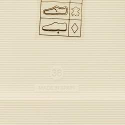 مملوكة مسبقًا Chanel White Tweed Chain Embellished Flat Sandals Size 38