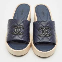Chanel Blue/Black Quilted Leather CC Slide Sandals Size 40