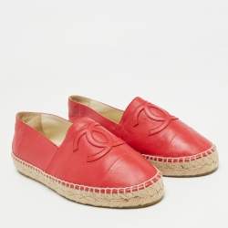 Pre Owned Chanel Red Leather CC Logo Espadrilles Size 37
