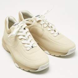 Pre Owned Chanel Cream Canvas CC Low Top Sneakers Size 39