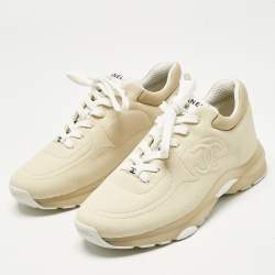 Pre Owned Chanel Cream Canvas CC Low Top Sneakers Size 39