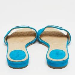 Pre Owned صندل فلات شانيل جلد سويدي أزرق كاميليا مقاس 38