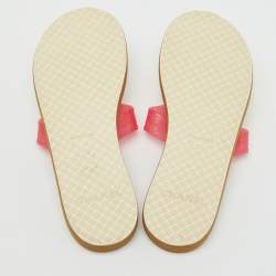 Pre Owned صندل شانييل سي سي شبشب وردي مطاطي مسطح مقاس 39