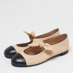 Pre Owned Chanel Beige/Black Leather CC Cap Toe Mary Jane Ballet Flats Size 39.5