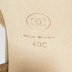 Pre Owned Chanel Beige/Black Suede CC Cap Toe Slingback Pumps Size 40