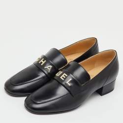 Pre Owned Chanel Black Leather Interlocking CC Penny Loafers Size 38