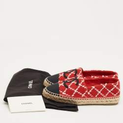 Pre Owned Chanel Red/Black Tweed and Canvas CC Cap Toe Espadrille Flats Size 39