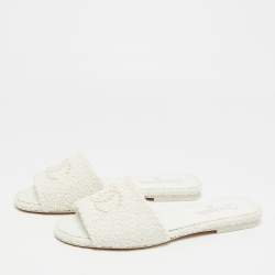 Pre Owned Chanel Interlocking CC Size 41 White Fabric Flat Slides