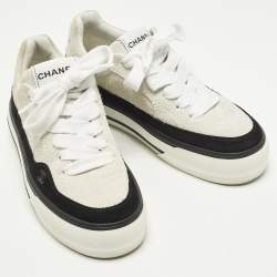 Pre Owned حذاء رياضي شانيل دانتيل حتى الركبة سويدي رمادي/أسود مقاس 37