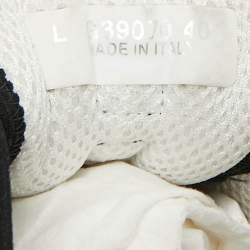 مملوكة مسبقًا حذاء رياضي شانيل منخفظ من أعلى CC جلد شامواه ونايلون متعدد الألوان مقاس 38.5