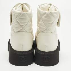 Pre Owned Chanel CC Size 41 White/Black Quilted Leather Combat Boots
