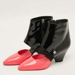 مملوكة مسبقًا Chanel CC Size 38.5 Black/Pink Cut out Patent Leather Booties