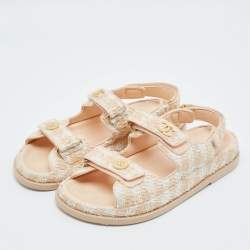 Pre Owned صندل شانيل داد قماش تويد بلونين مسطح مقاس 39