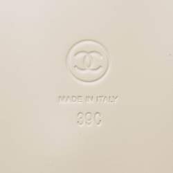 Pre Owned صندل شانيل داد قماش تويد بلونين مسطح مقاس 39