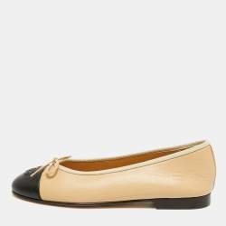Pre Owned Chanel CC Size 37 Beige Leather Ballet Flats