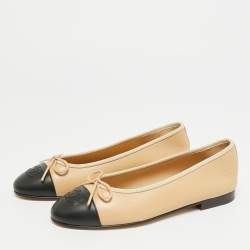 Pre Owned Chanel CC Size 37 Beige Leather Ballet Flats