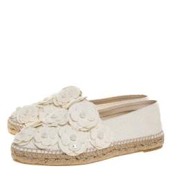 Pre Owned Chanel White Canvas CC Camellia Espadrilles Size 41