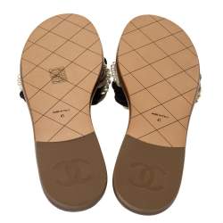 Pre Owned Chanel Two Tone Rope With Faux Pearls Cuba Flat Slide Size 41