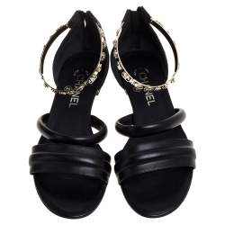 Pre Owned Chanel Black Quilted Leather Embellished Ankle Cuff Flat Sandals Size 39