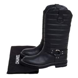 مملوكة مسبقًا Chanel Black Leather Star Harness CC Mid Calf Boots Size 39