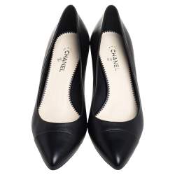Chanel Black Leather CC Cap Toe Pearl Embellished Heel Pumps Size 38