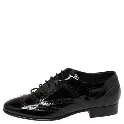 Pre Owned حذاء أكسفورد شانيل رباط علوي جلد بروغي لامع أسود مقاس 38