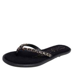 مملوكة مسبقًا Chanel Black Leather Chain Link Flip Flop Flats Size 38