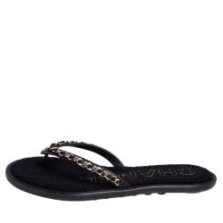 مملوكة مسبقًا Chanel Black Leather Chain Link Flip Flop Flats Size 38