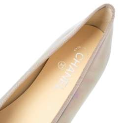 مملوكة مسبقًا Chanel /Grey/Black Iridescent Patent Leather CC Bow Cap Toe Ballet Flats Size 41