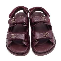 مملوكة مسبقًا Chanel Burgundy Quilted Leather CC Velcro Flat Sandals Size 38
